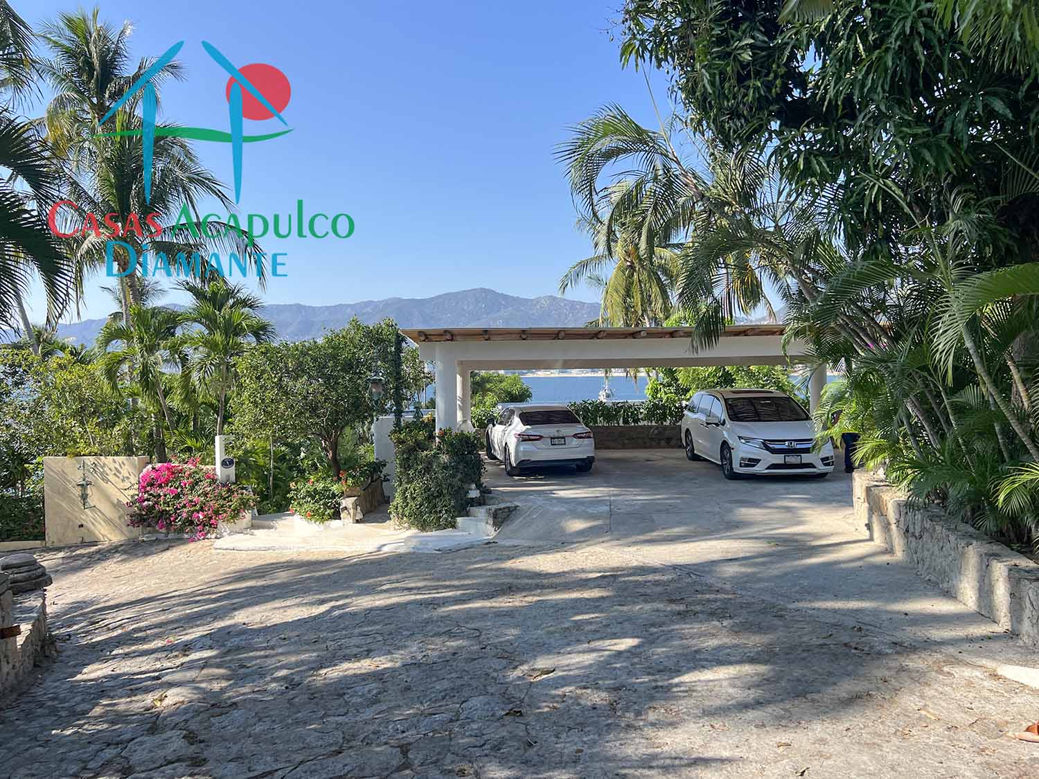 Villa Alejandra - Estacionamiento 1 Villa Alejandra - Estacionamiento 1